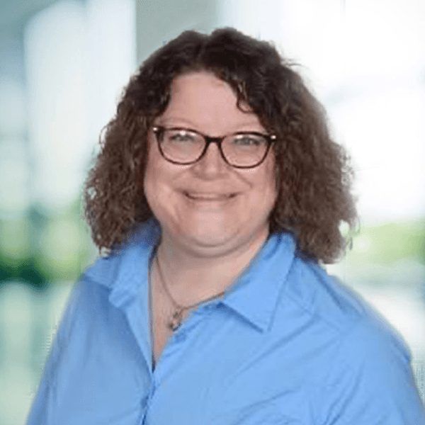 Jennifer Rome headshot