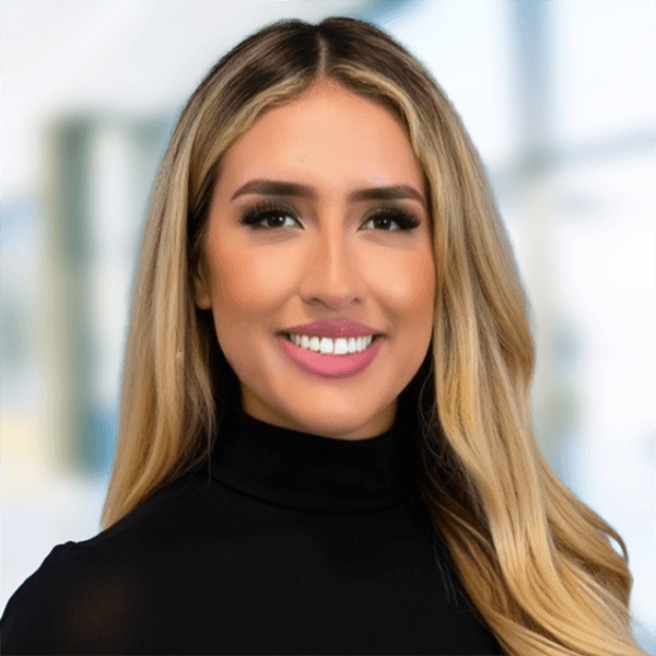 Lola Suarez headshot